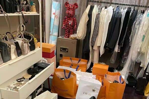 福田区回收一线品牌衣服